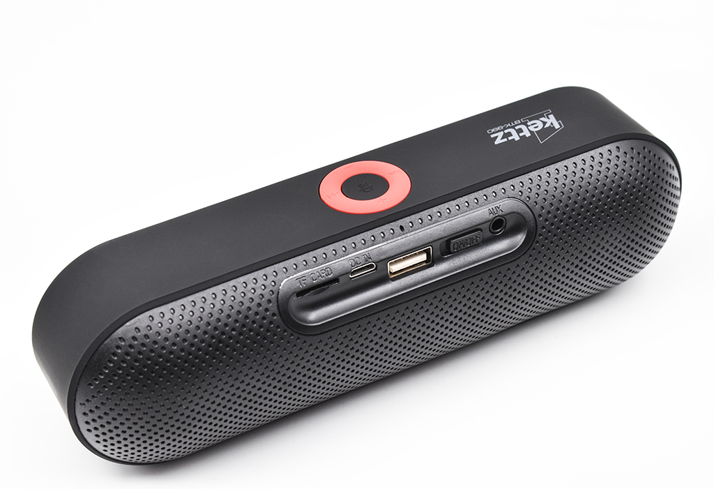 Bluetooth zvučnik Kettz BTK-990 V4.2 crni bluetooth zvucnik kettz btk 990 v4 2 crni 81_0.jpg