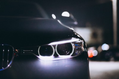 LED ili xenon osvetljenje za auto?