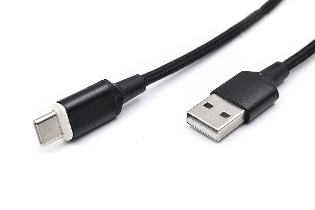 USB kabl magnetni na IP/Tip C/Mikro 1m Kettz usb kabl magnetni na ip tip c mikro 1m kettz 2839_3.jpg